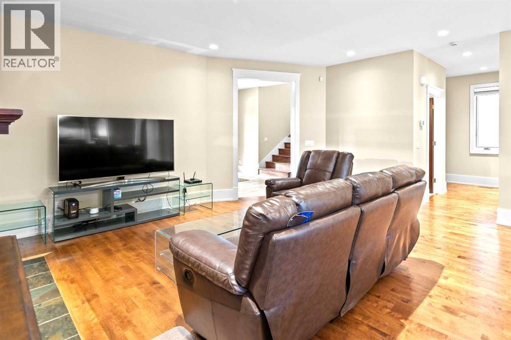 Single Family House for Sale in  A Street NW Crescent Heights Calgary 