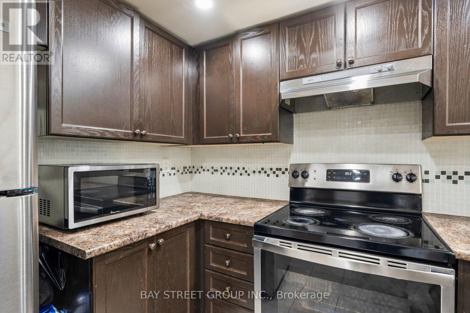 #105 1795 MARKHAM ROAD - 14