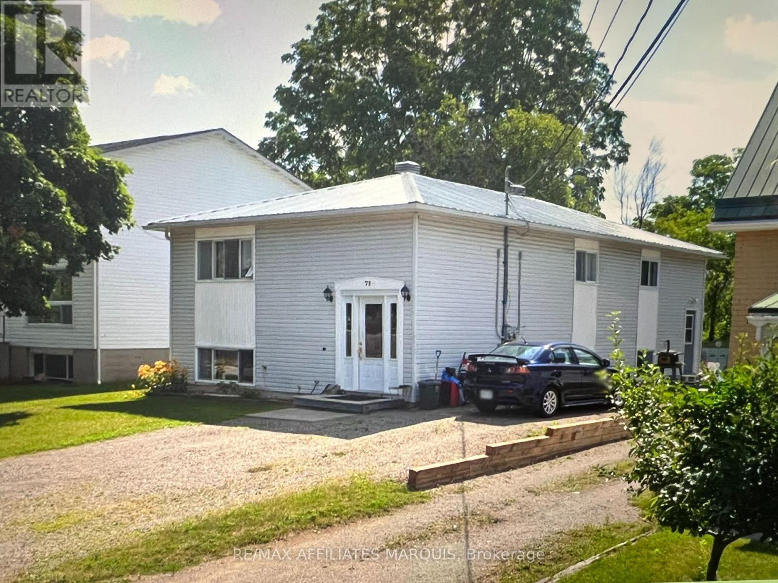 71 STEPHEN STREET - 3