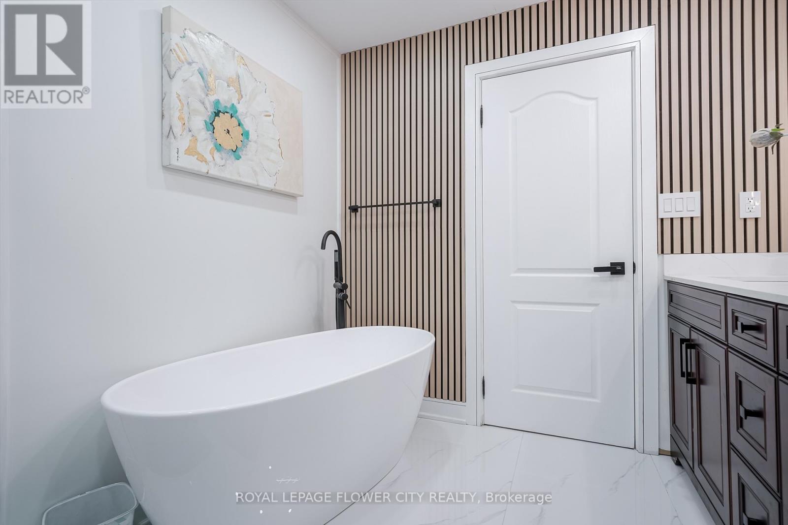 Single Family House for Sale in  NANTUCKET CRESCENT Brampton (Westgate) 