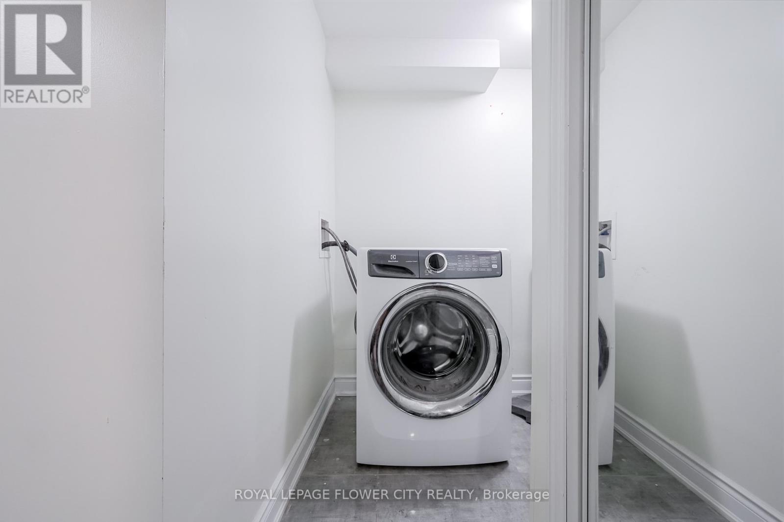 Single Family House for Sale in  NANTUCKET CRESCENT Brampton (Westgate) 