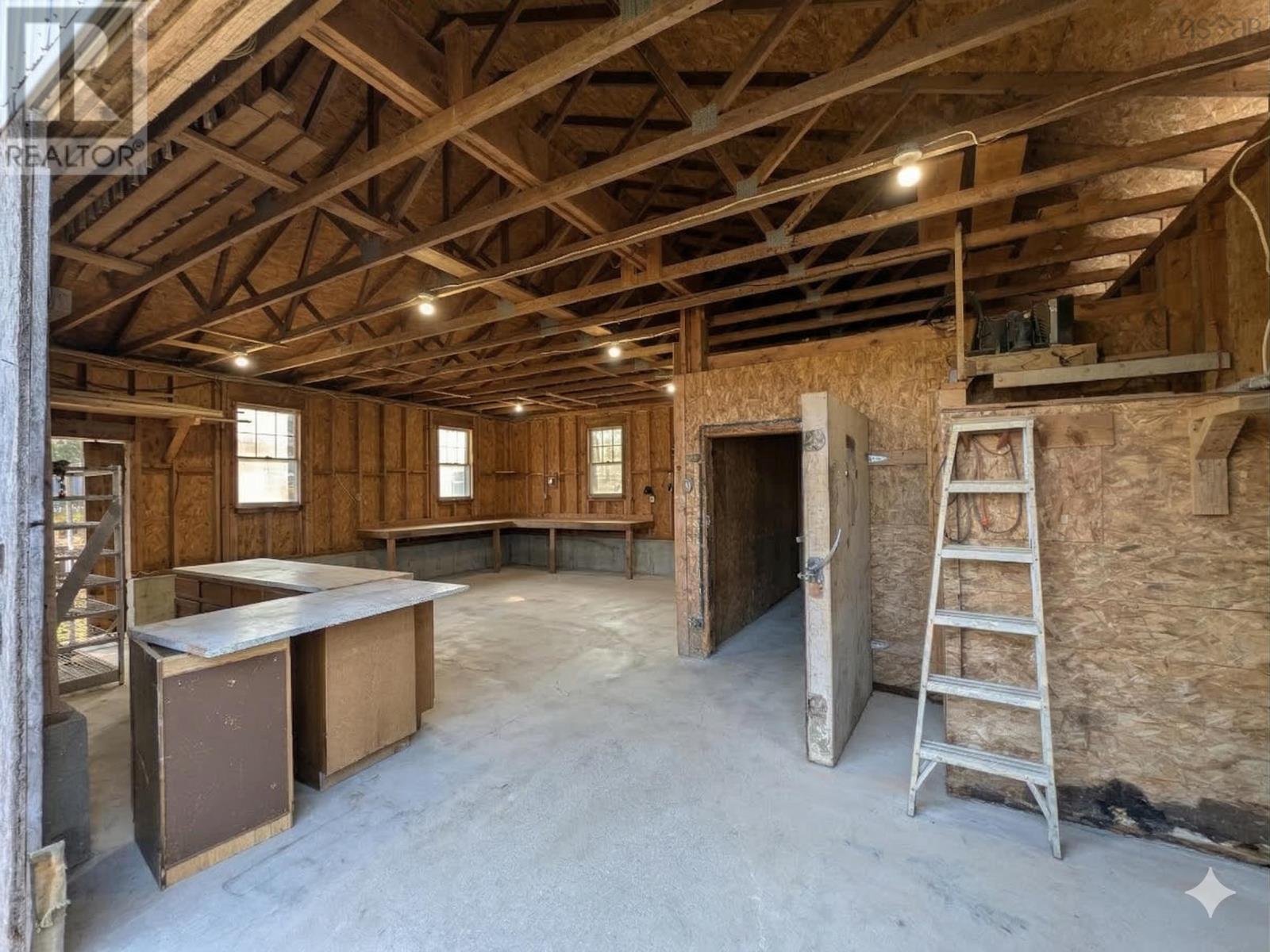 Property 15 of 25 of 2925 Highway 203