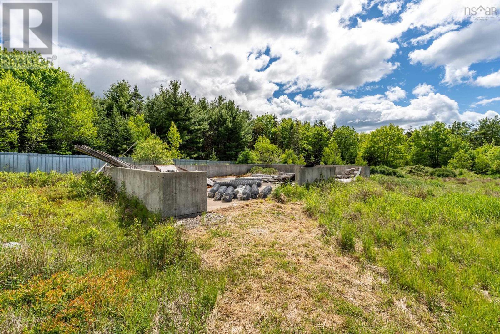 Property 20 of 25 of 2925 Highway 203