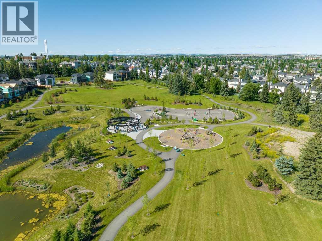 Single Family House for Sale in  Shawnee Passage SW Shawnee Slopes Calgary 