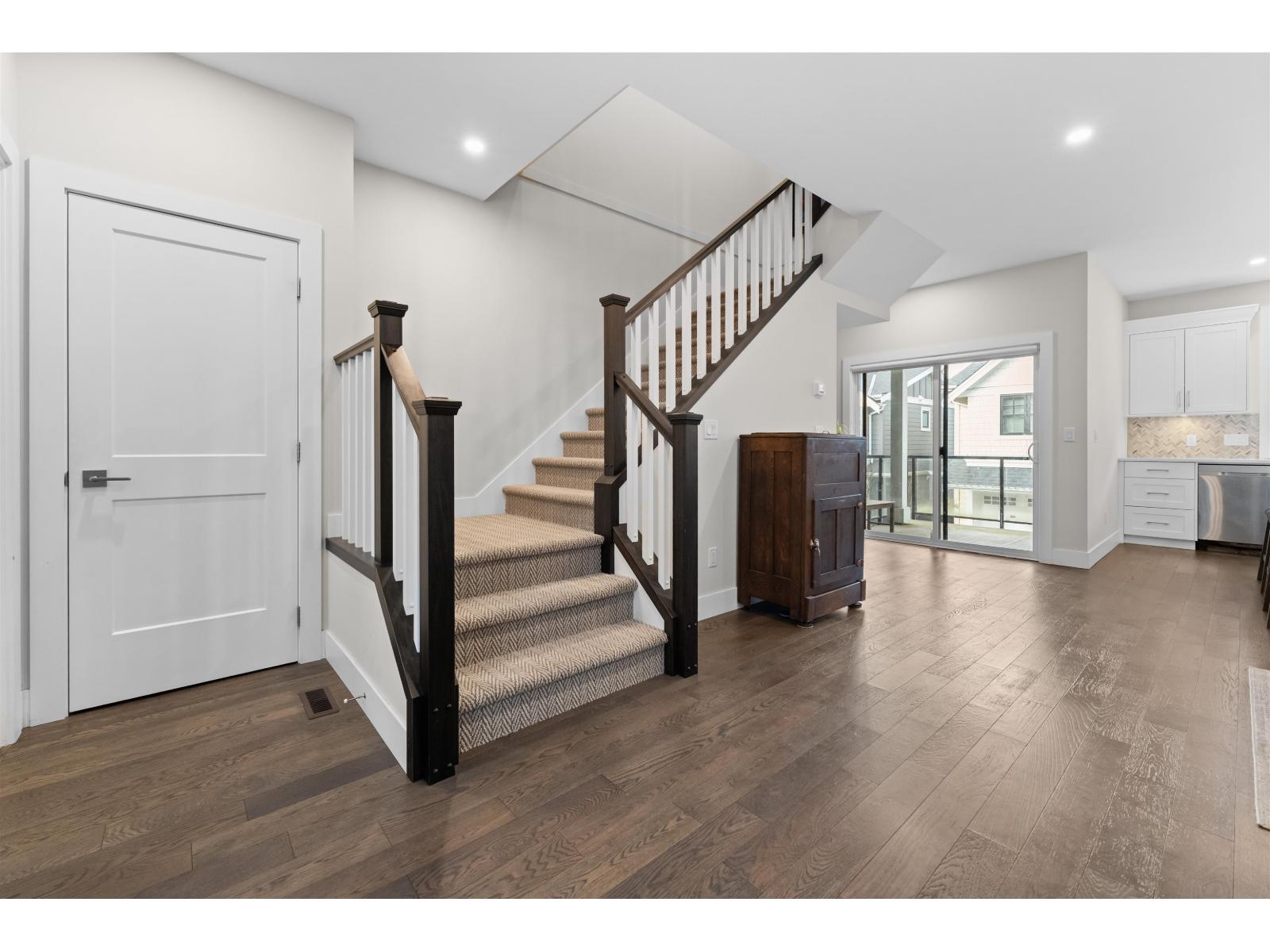 9 34121 GEORGE FERGUSON WAY, Abbotsford