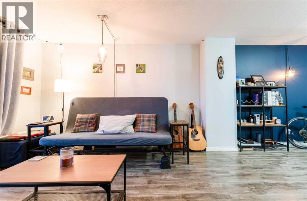 Single Family House for Sale in    Avenue SW Beltline Calgary 