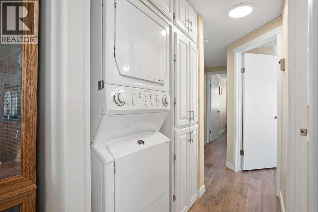 Single Family House Mobile Home for Sale in   Arbour Lake Road NW Arbour Lake Calgary 