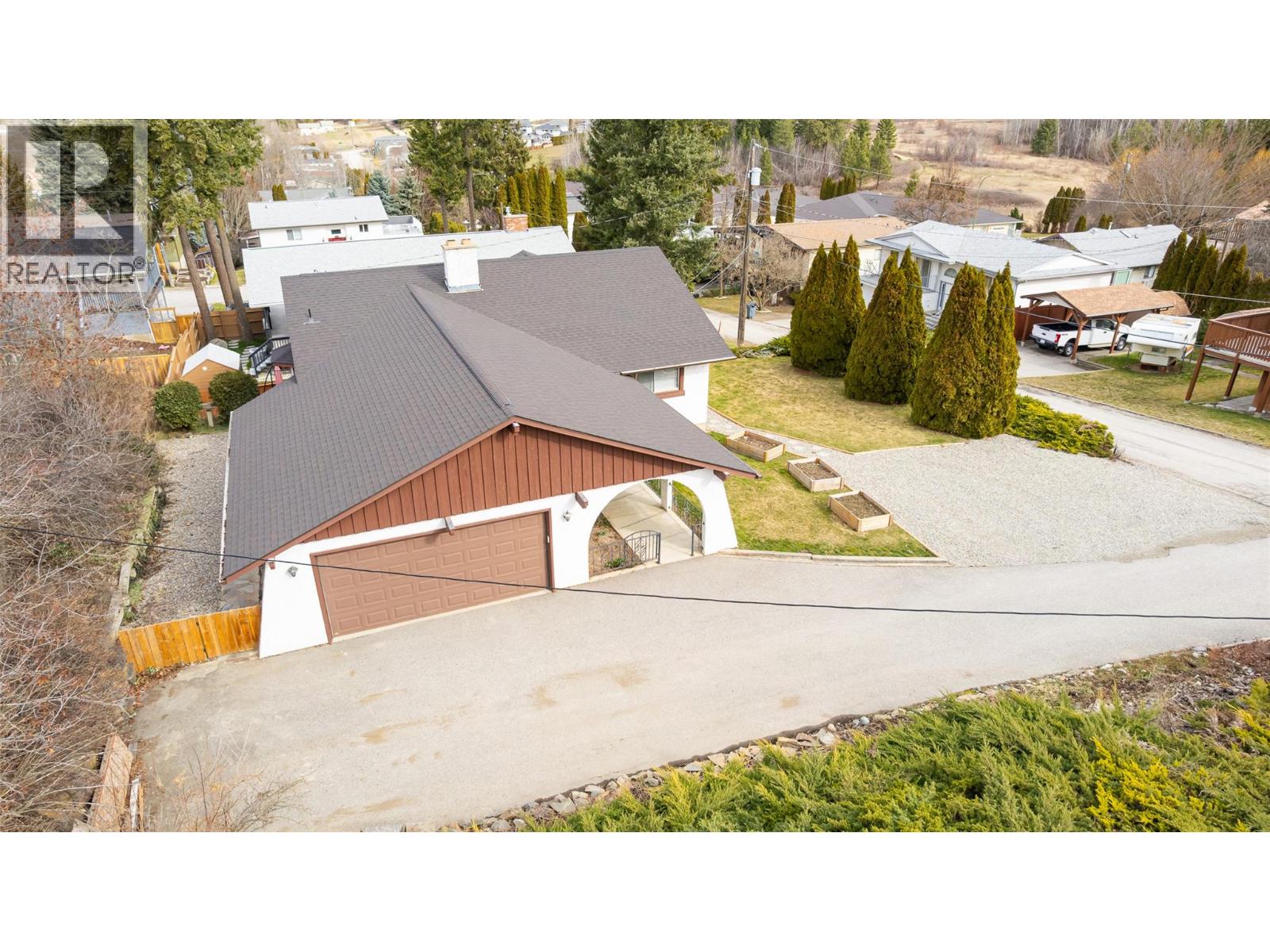 703 11TH AVENUE N - 48