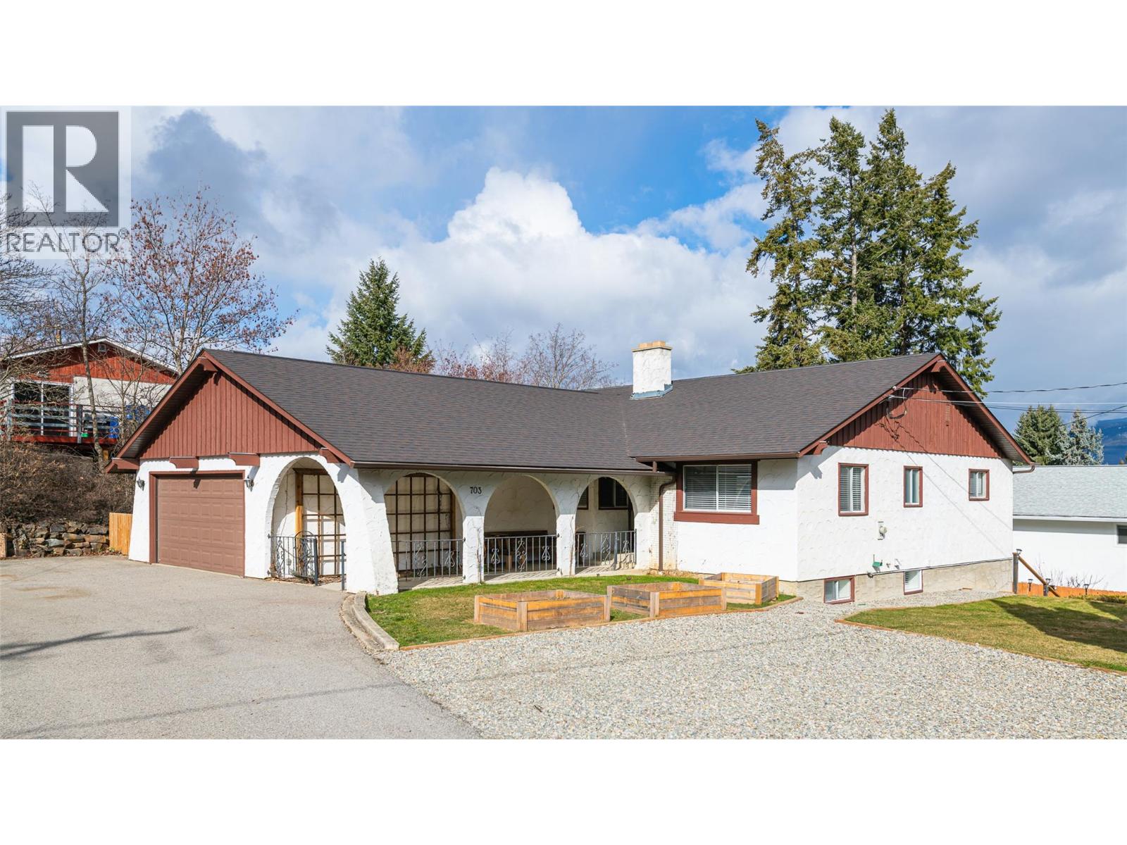 703 11TH AVENUE N - 3