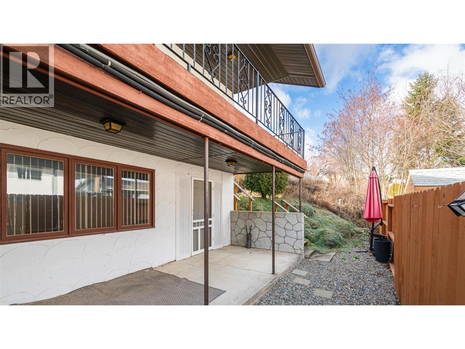 703 11TH AVENUE N - 36