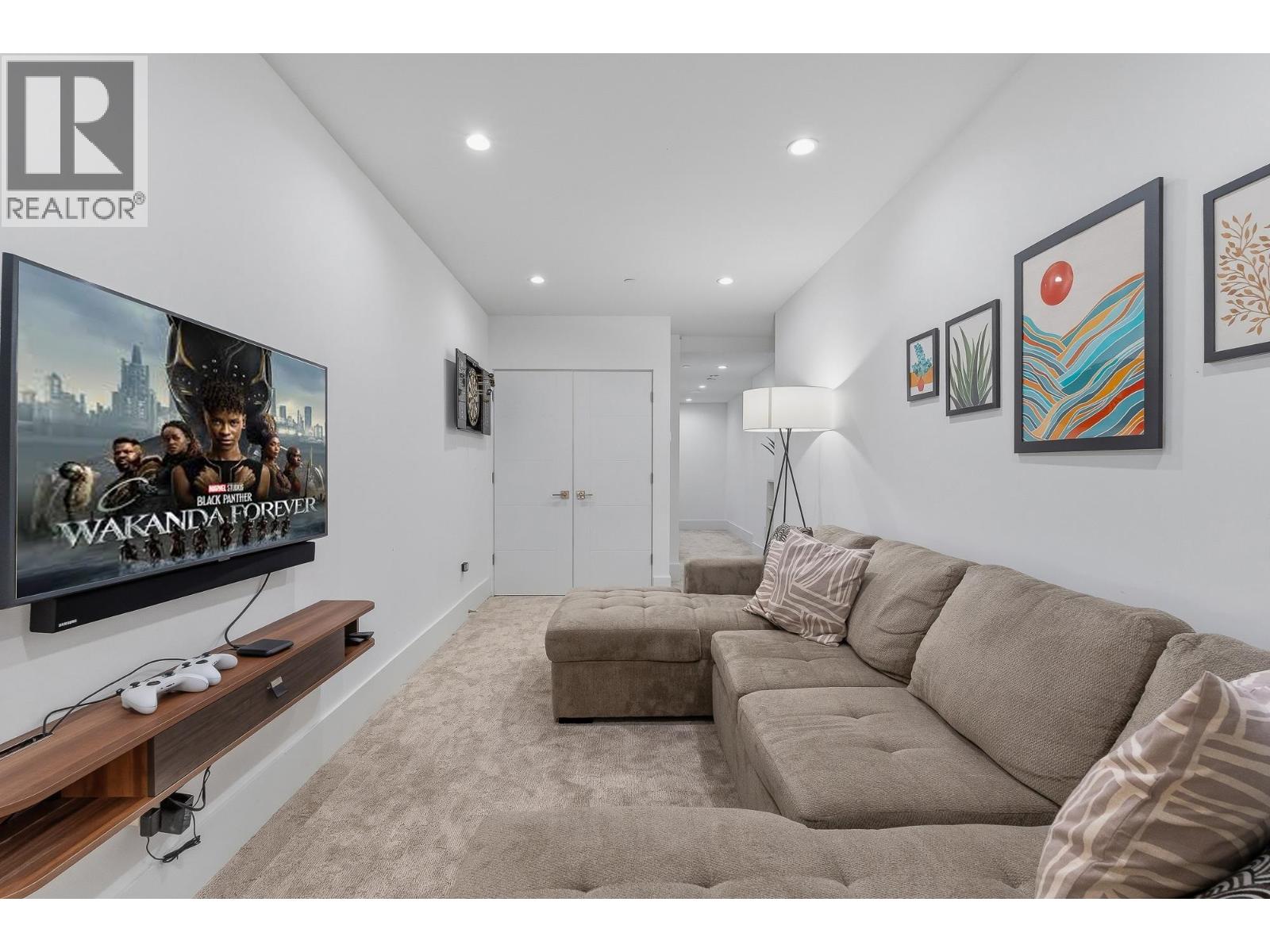 5 GLENMORE DRIVE, West Vancouver