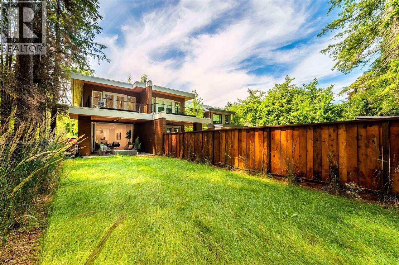 5 GLENMORE DRIVE, West Vancouver