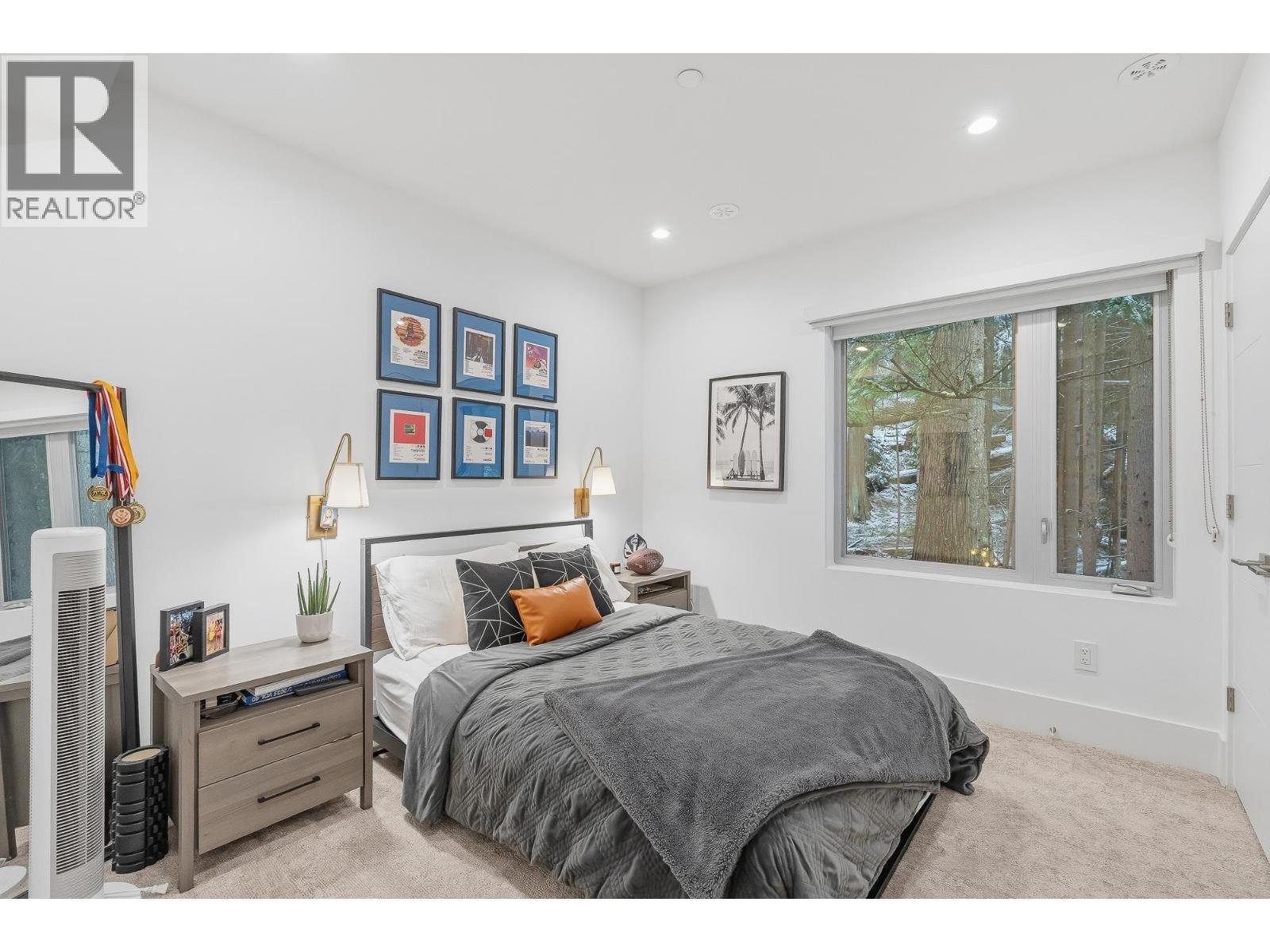 5 GLENMORE DRIVE, West Vancouver