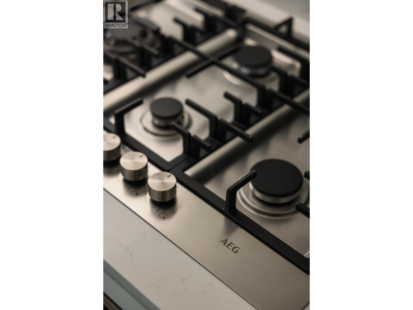 1203 1500 FERN STREET, North Vancouver