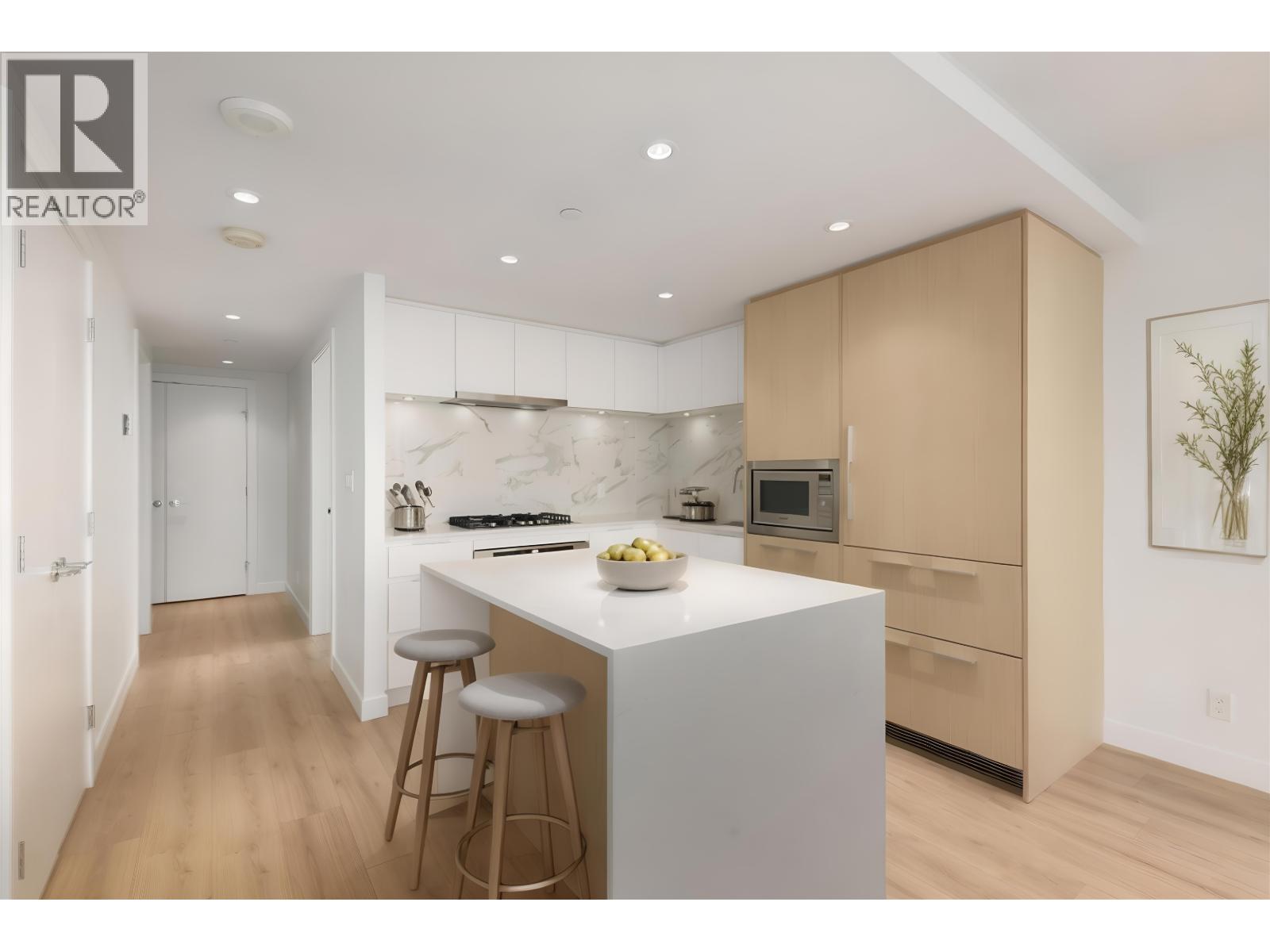 1203 1500 FERN STREET, North Vancouver