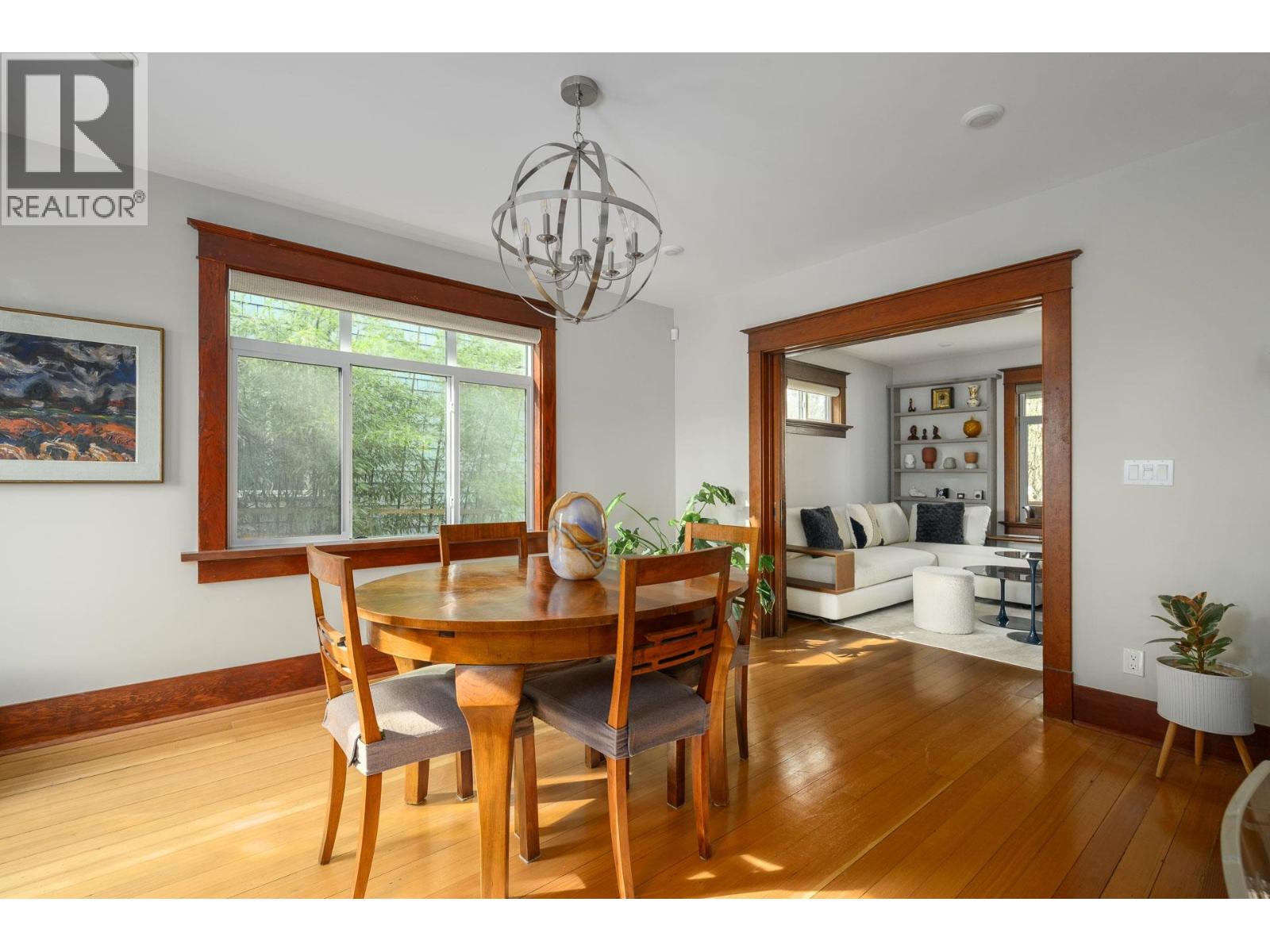 2834 E GEORGIA STREET, Vancouver