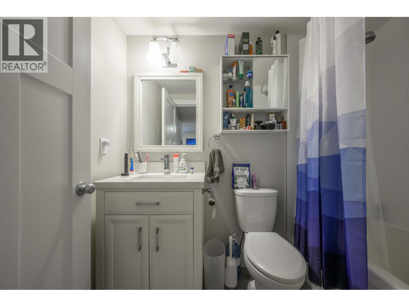 2834 E GEORGIA STREET, Vancouver