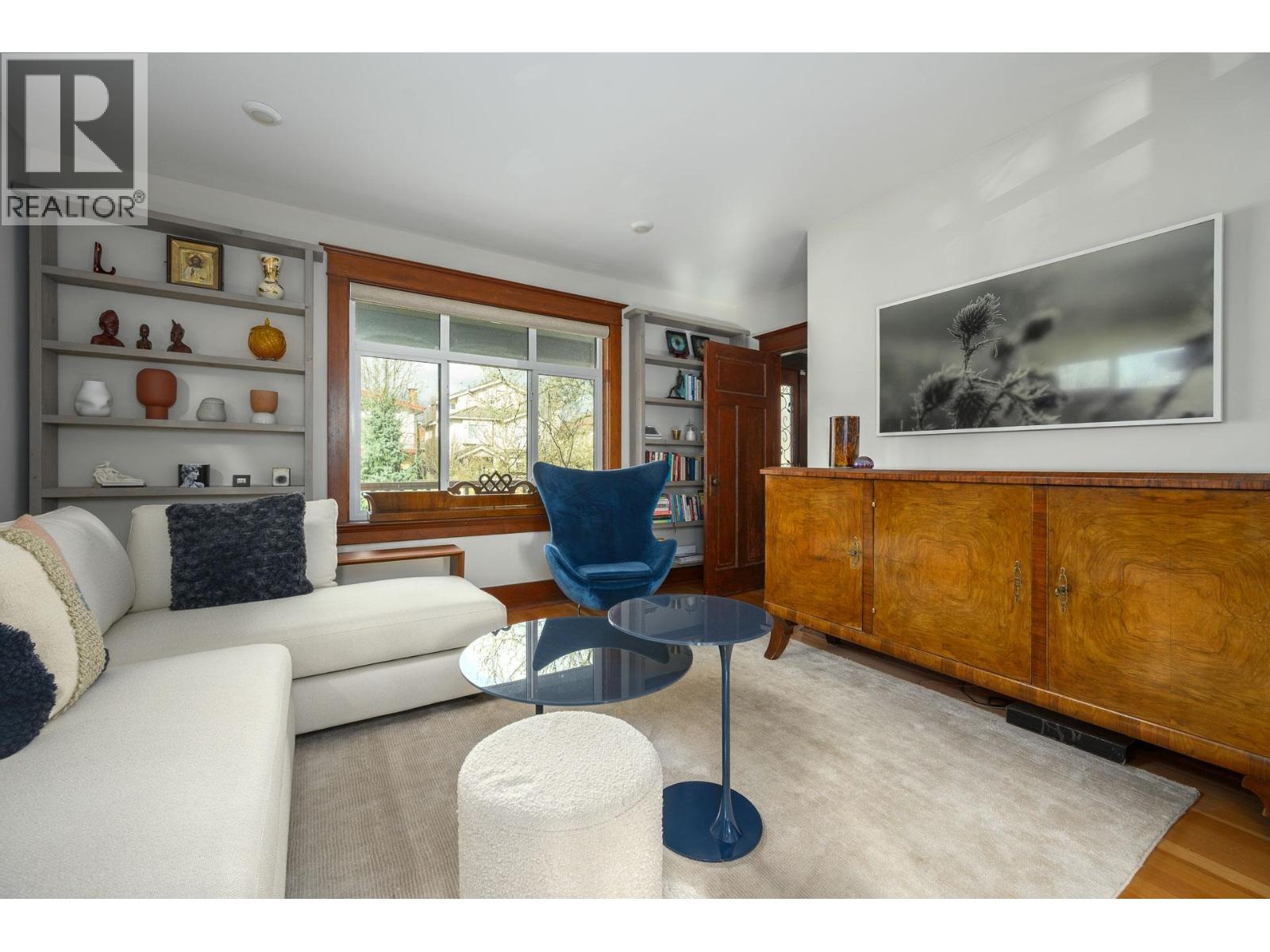 2834 E GEORGIA STREET, Vancouver