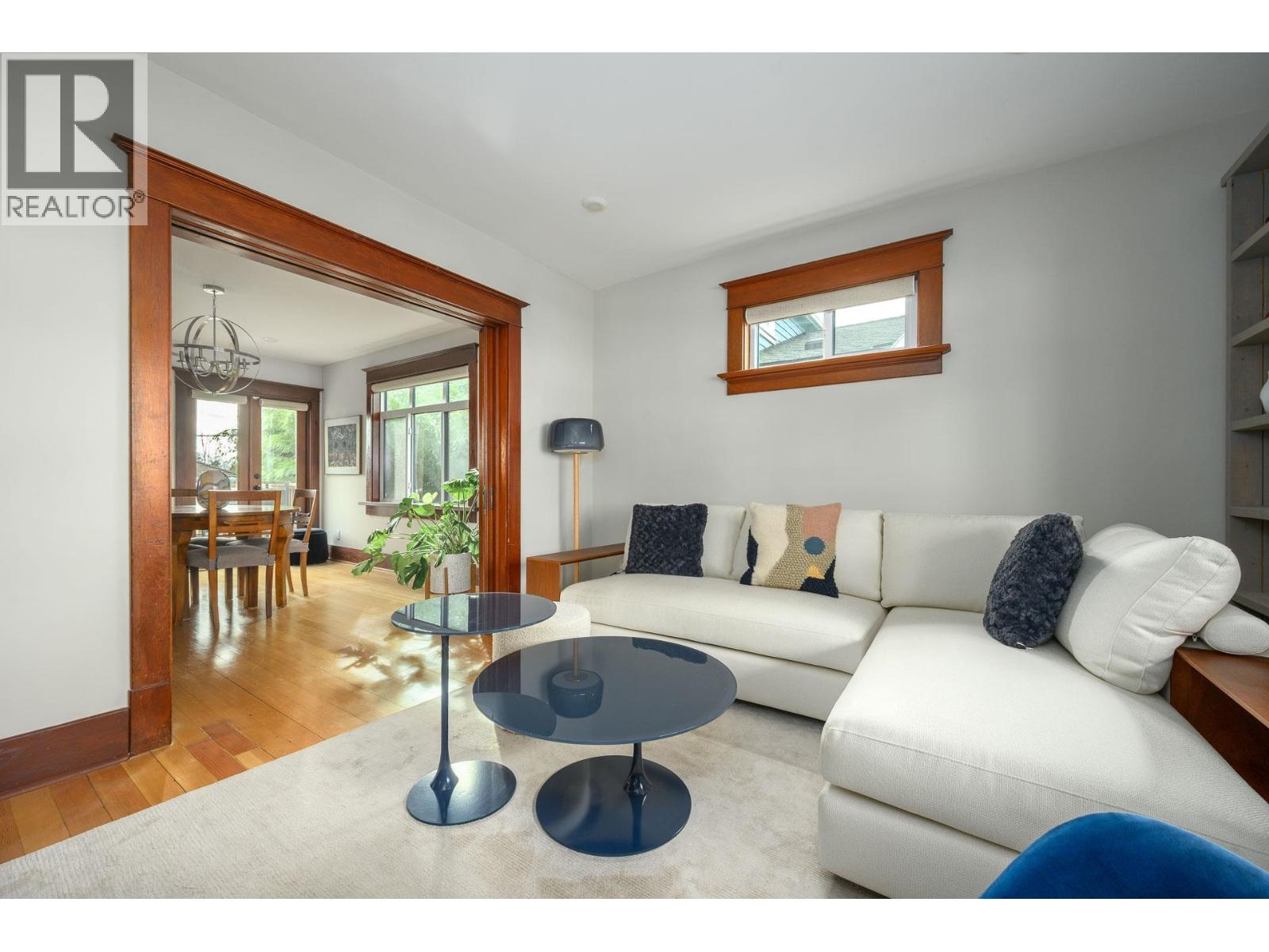 2834 E GEORGIA STREET, Vancouver