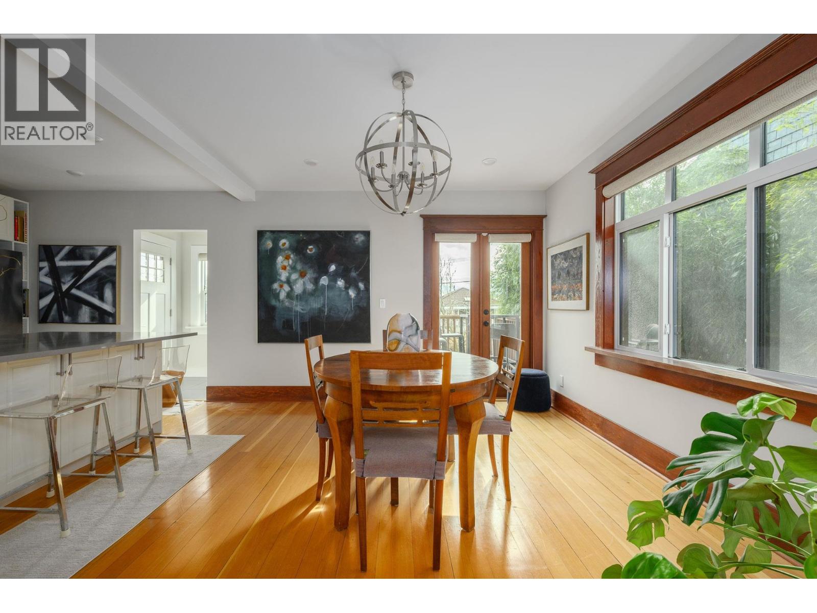 2834 E GEORGIA STREET, Vancouver