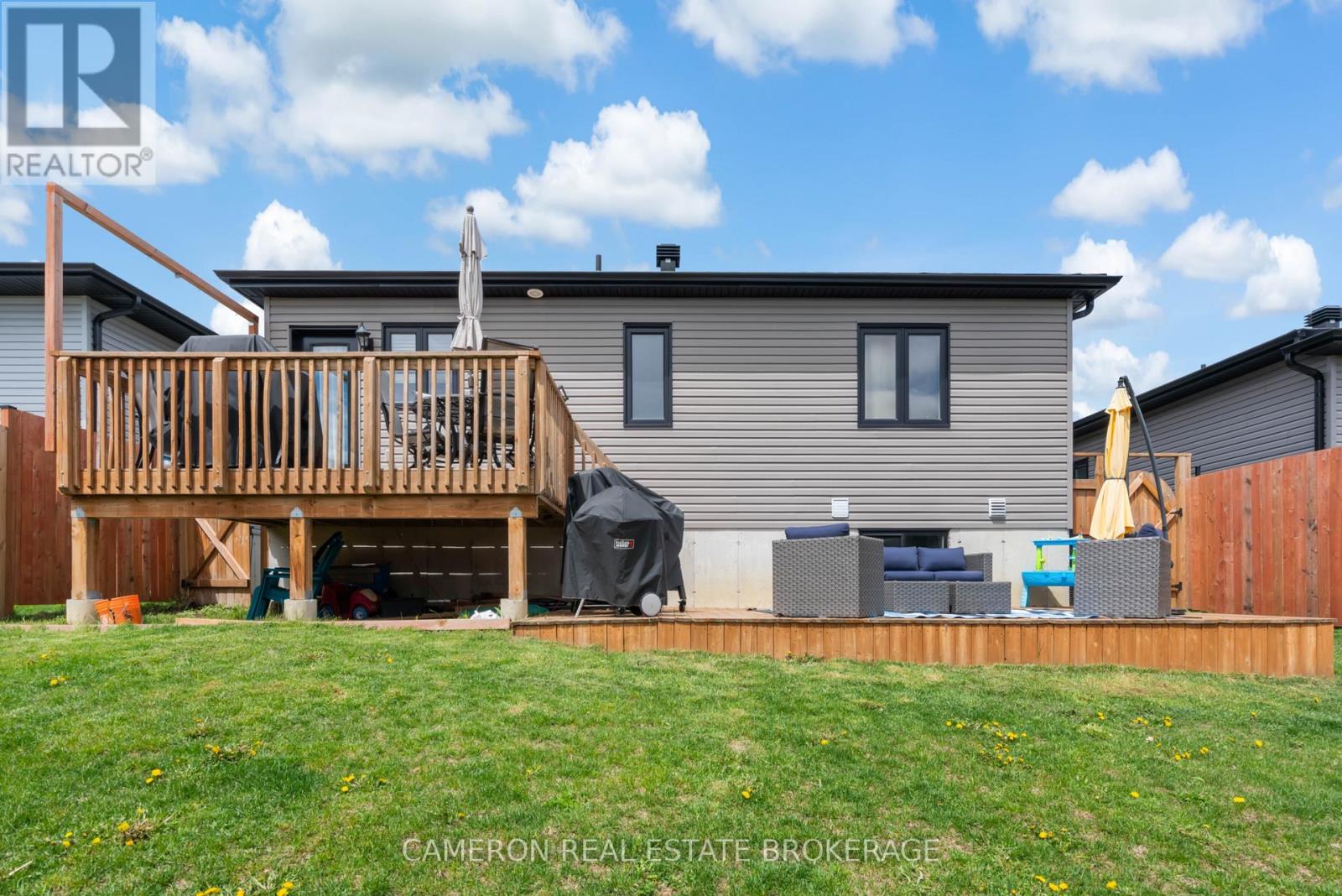 183 EMILY JADE CRESCENT - 26