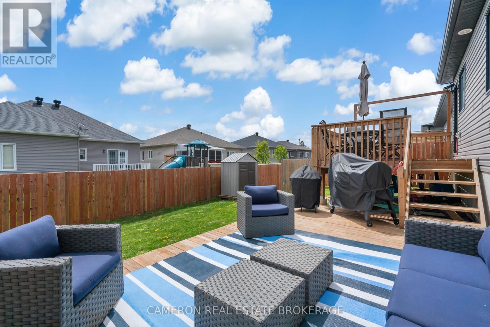 183 EMILY JADE CRESCENT - 27