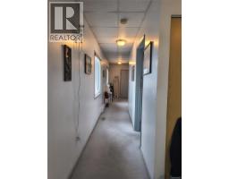 1850 Island Hwy, Campbell River, BC V9W2G1 Photo 12