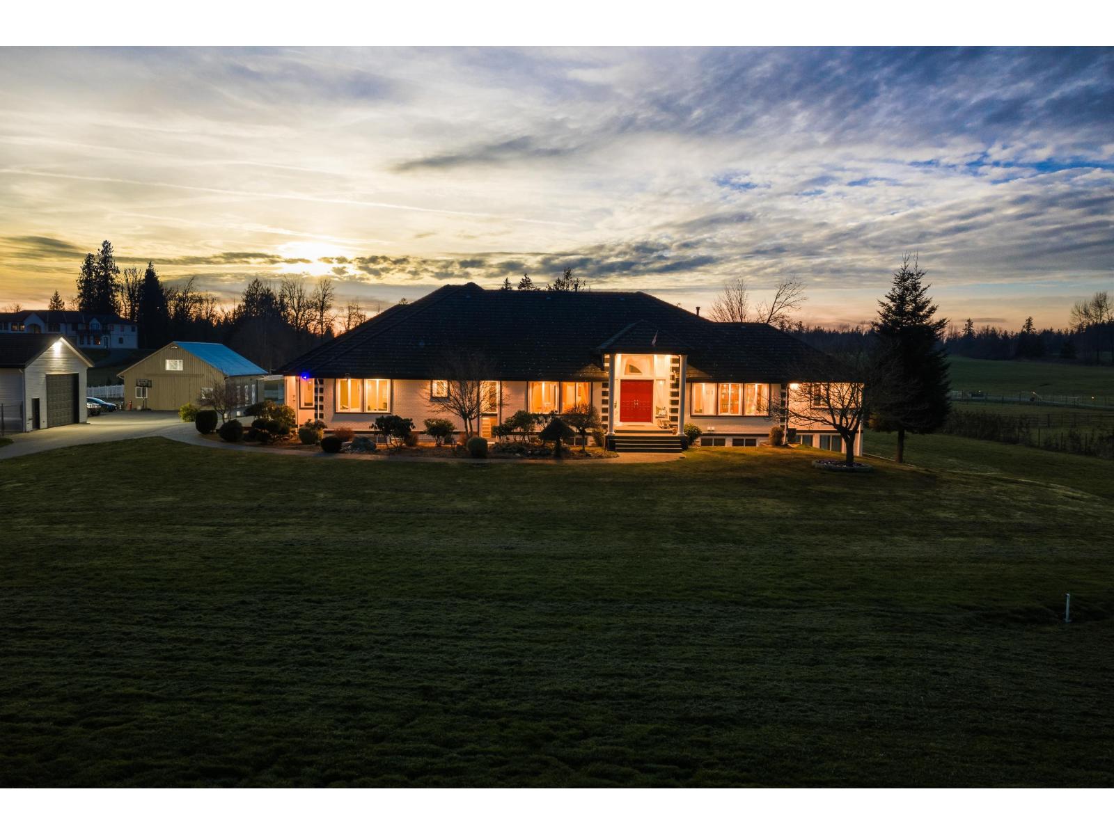 667 248 STREET, Langley