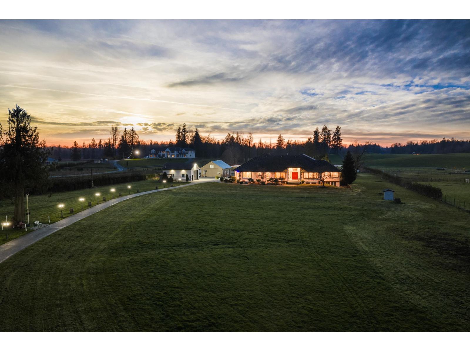 667 248 STREET, Langley