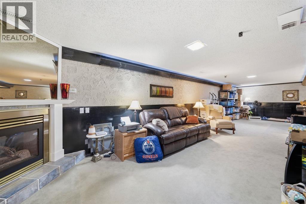 Single Family House Bungalow for Sale in  Whiteview Close NE Whitehorn Calgary 