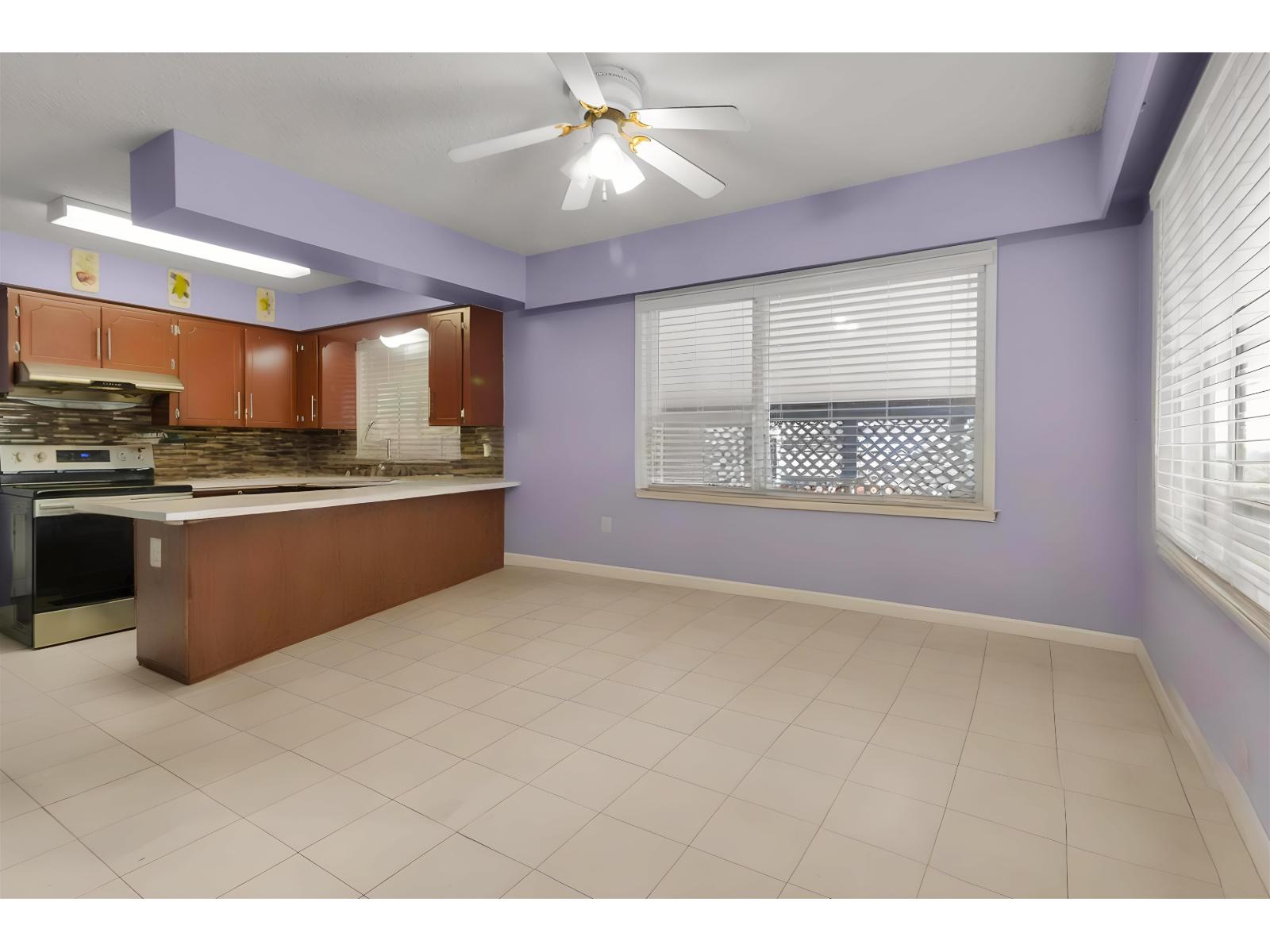 33405 GEORGE FERGUSON WAY, Abbotsford