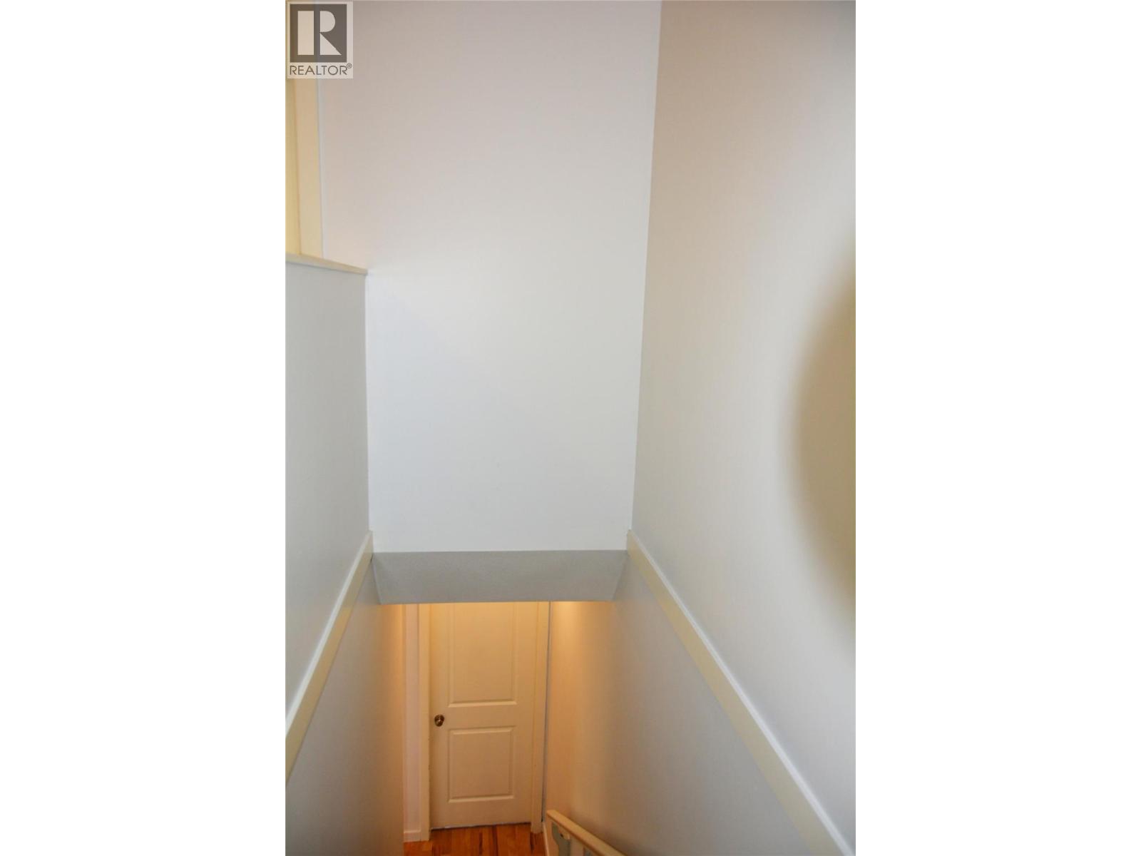 #25 2860 VALLEYVIEW DRIVE - 23