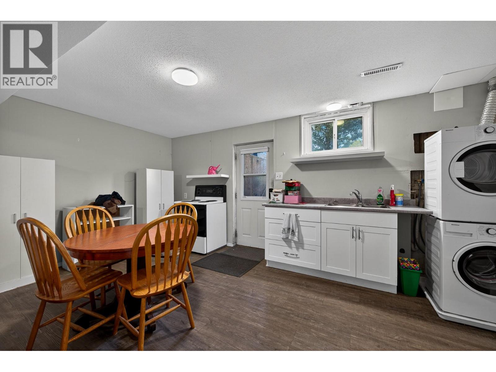 838 Lethbridge Avenue, Kamloops