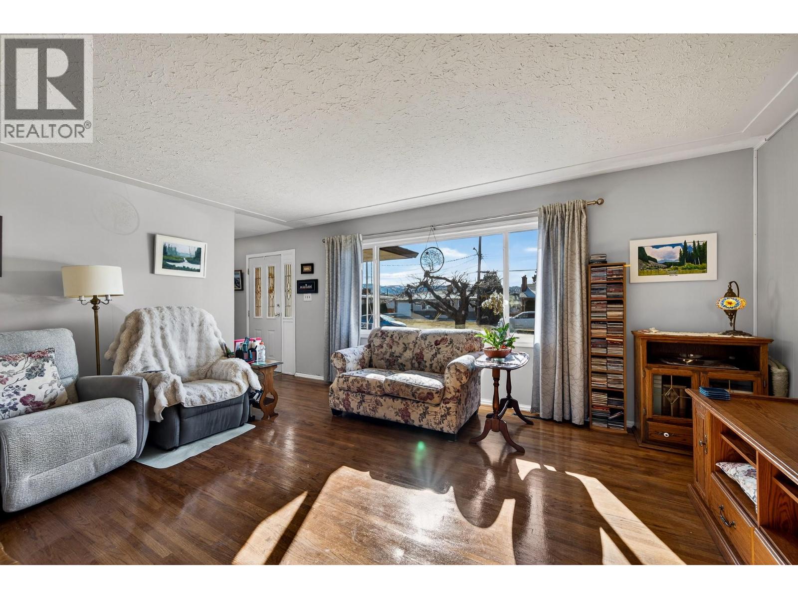 838 Lethbridge Avenue, Kamloops