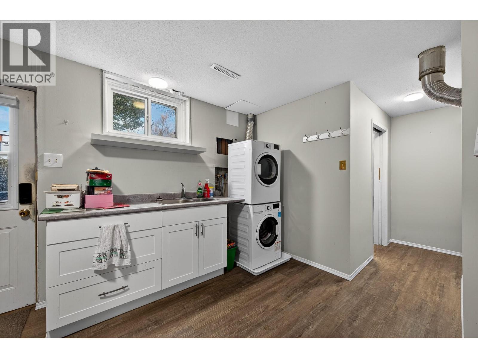 838 Lethbridge Avenue, Kamloops