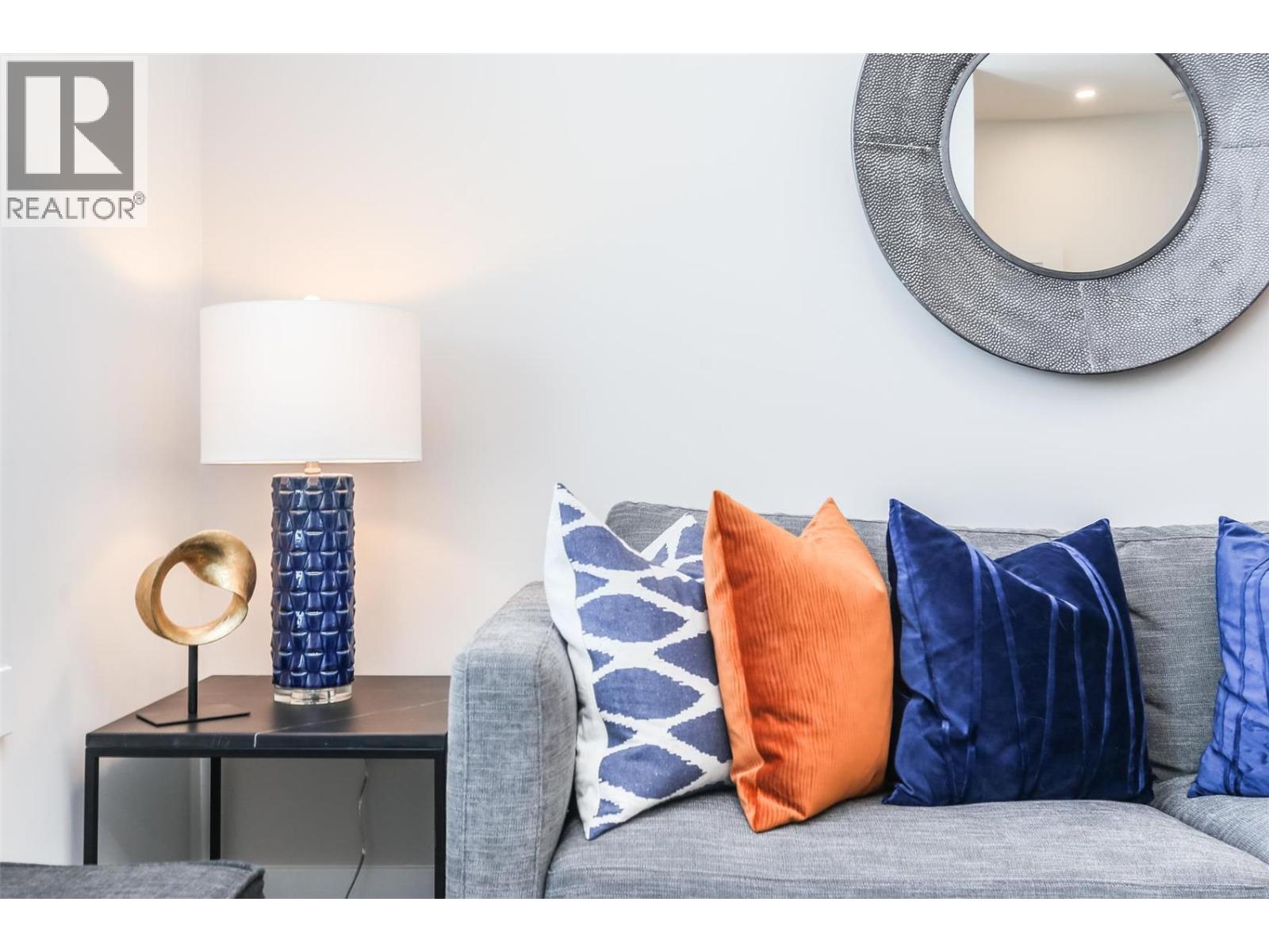 610 Academy Way Unit# 111, Kelowna