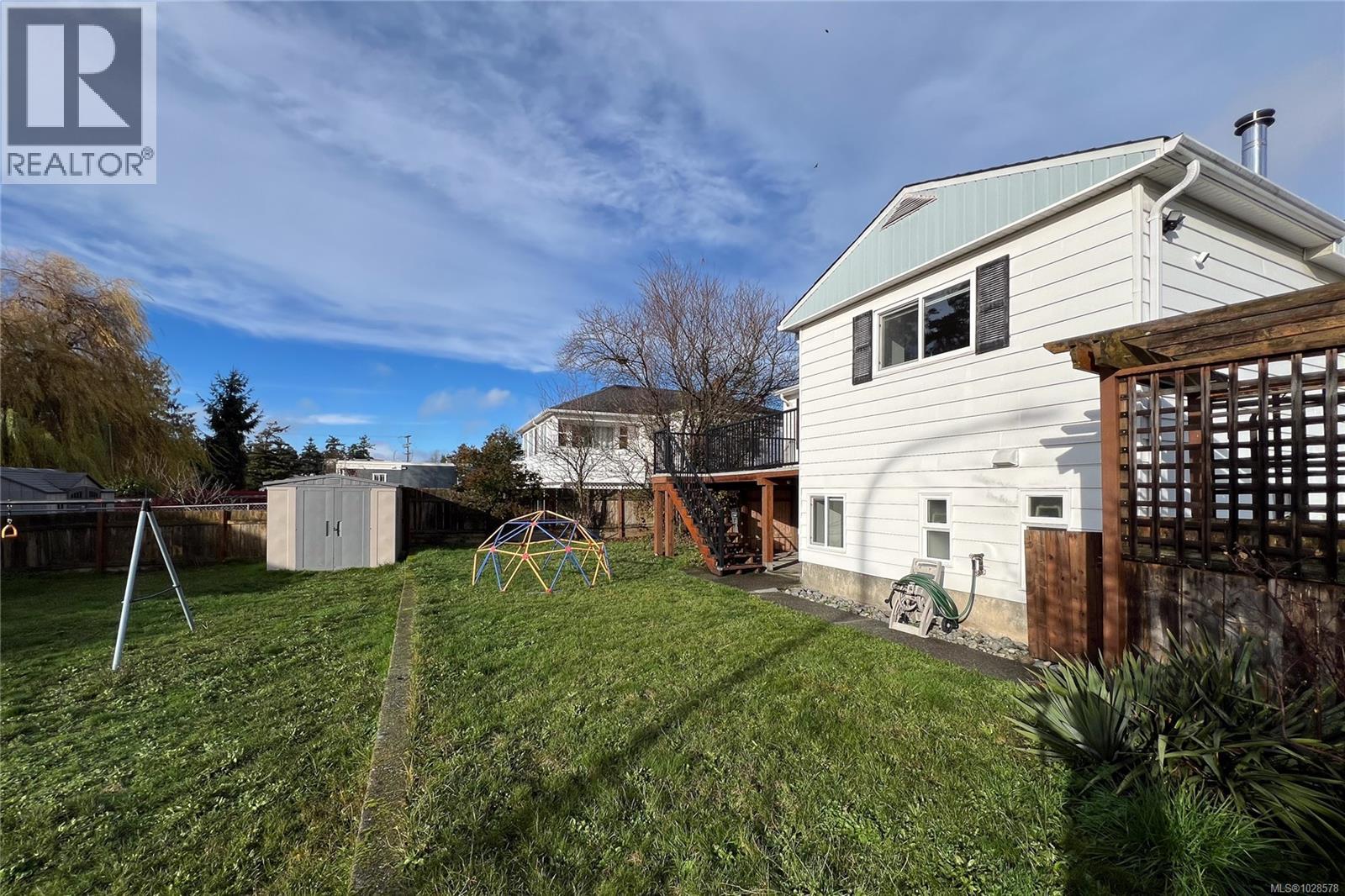  3876 Carey Road, Saanich