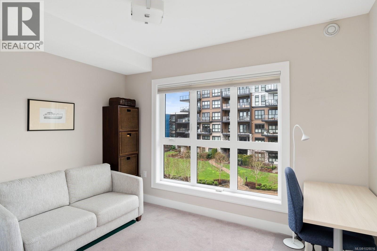 Single Family House for Sale in   Travino Lane Travino Saanich 