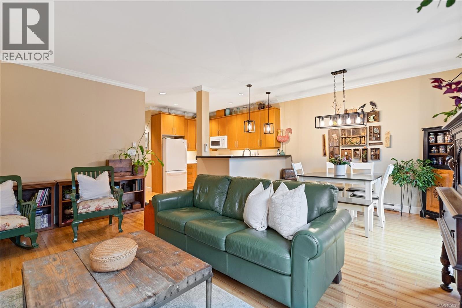 #13 2210 SOOKE RD - 11