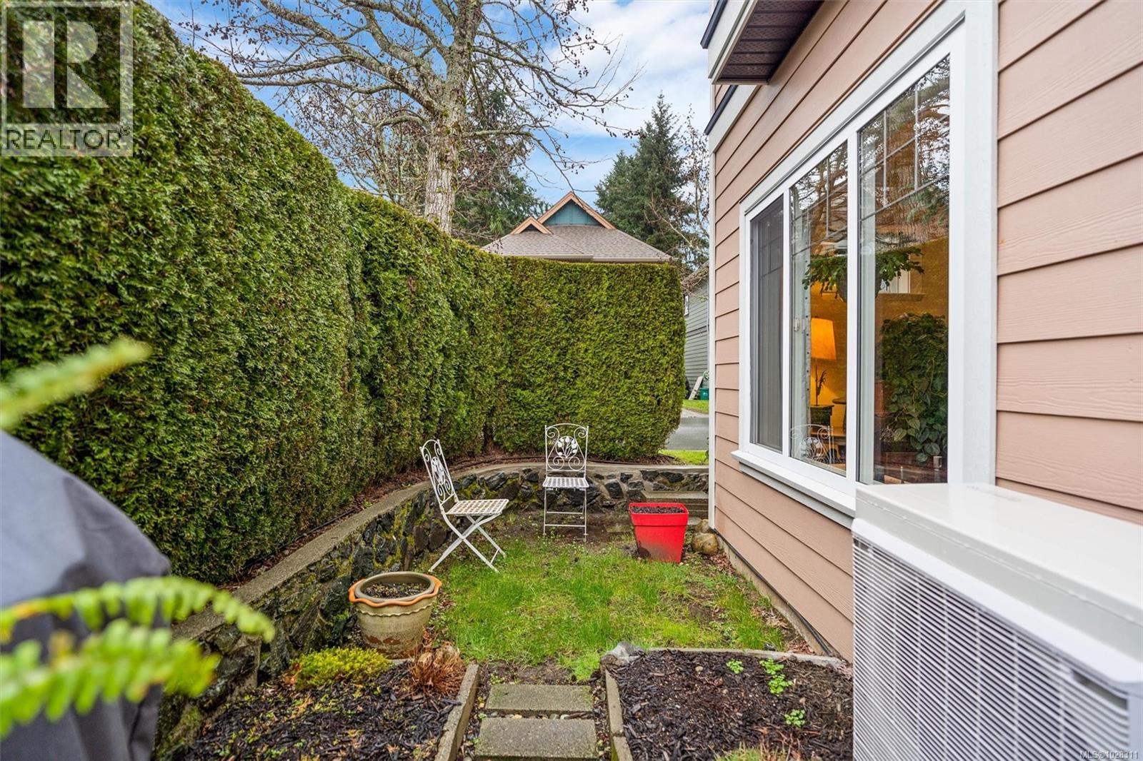 #13 2210 SOOKE RD - 31