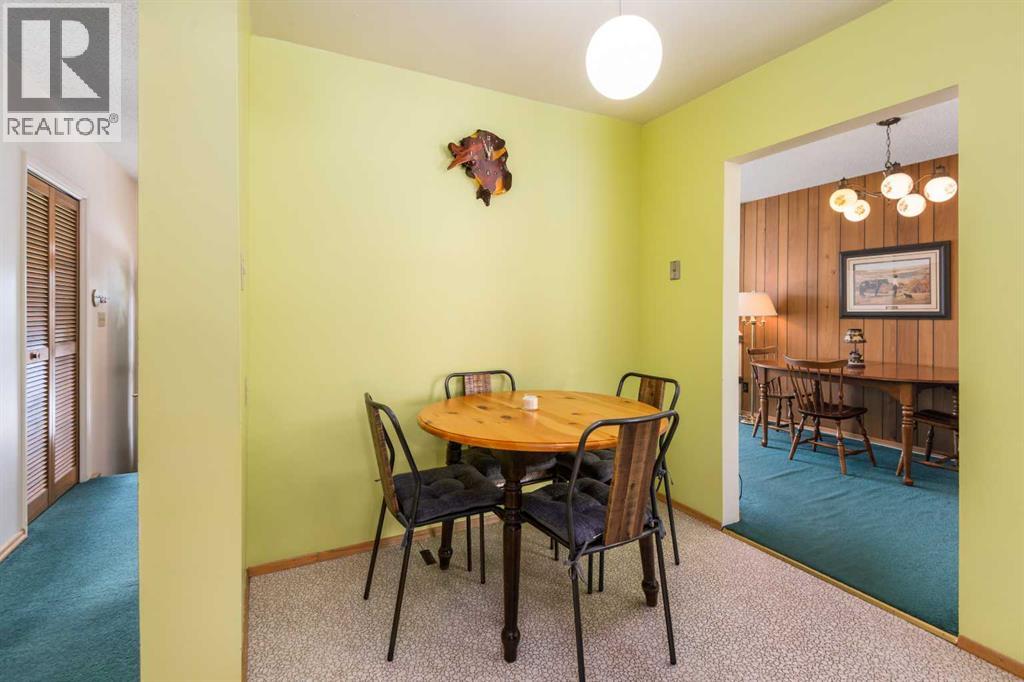 Single Family House Bungalow for Sale in  Nemiskam Road NW North Haven Calgary 