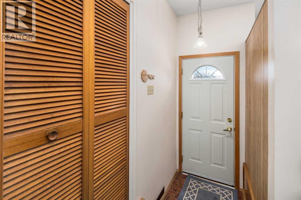 Single Family House Bungalow for Sale in  Nemiskam Road NW North Haven Calgary 