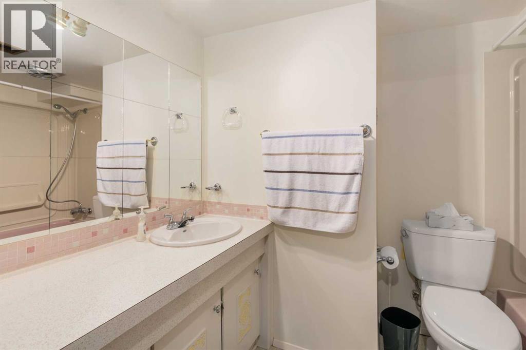 Single Family House Bungalow for Sale in  Nemiskam Road NW North Haven Calgary 