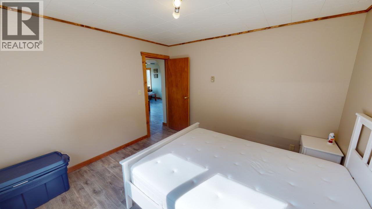 726 95 Highway, Spillimacheen