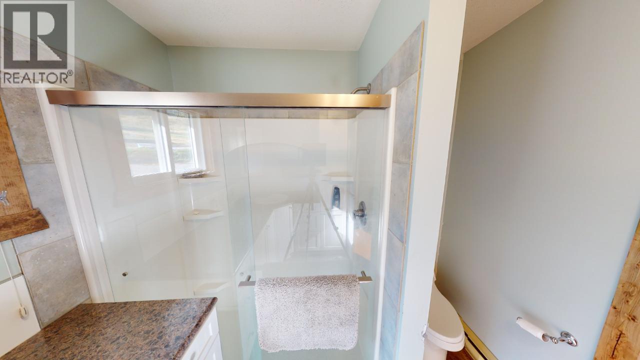 726 95 Highway, Spillimacheen