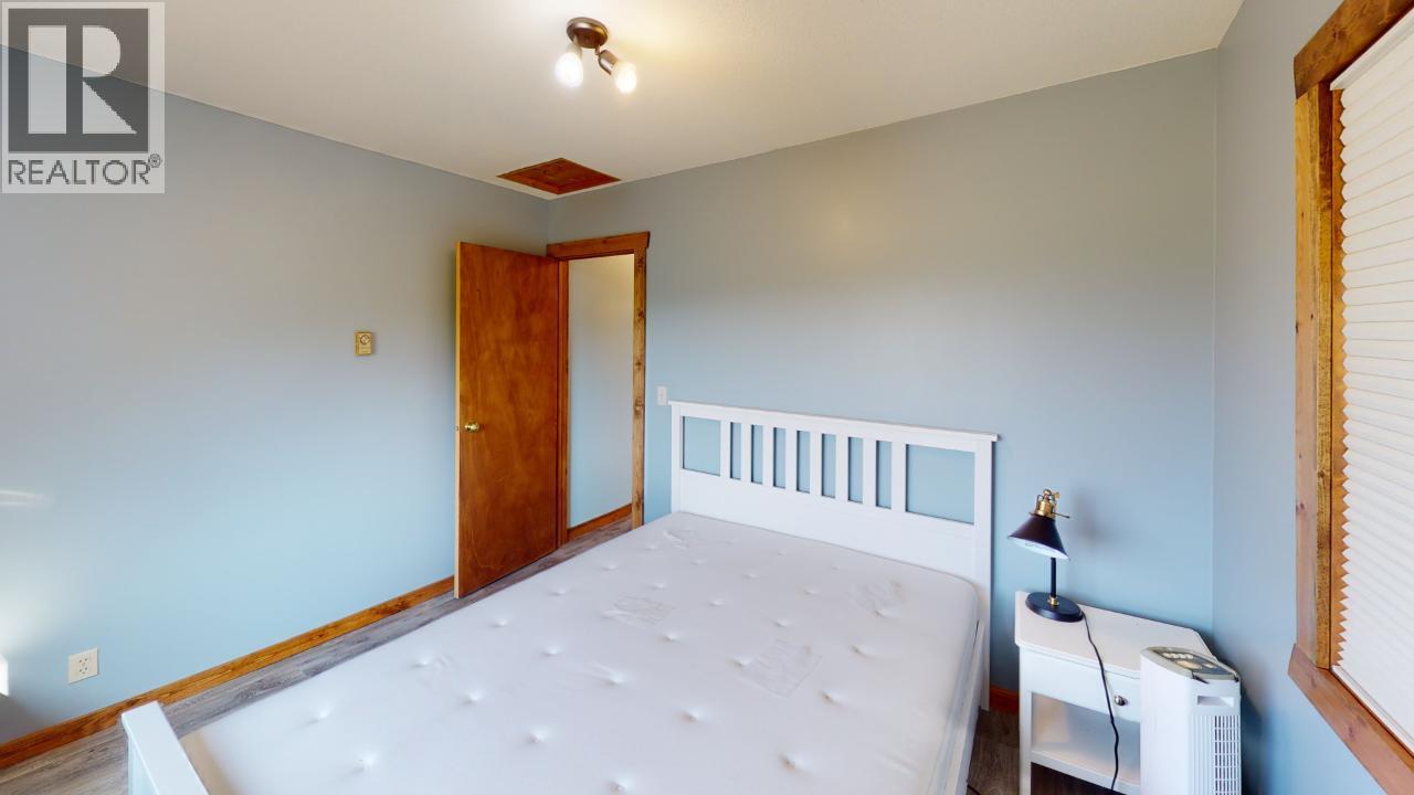 726 95 Highway, Spillimacheen