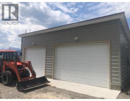 726 95 Highway, Spillimacheen, BC V0A1M0 Photo 16