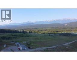 726 95 Highway, Spillimacheen, BC V0A1M0 Photo 22