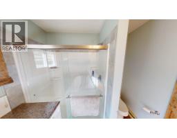 726 95 Highway, Spillimacheen, BC V0A1M0 Photo 43