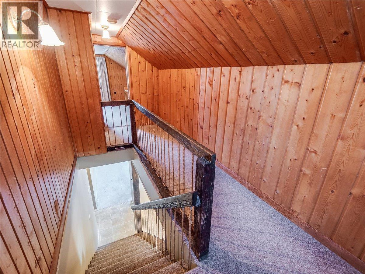 895 9th Avenue, Montrose